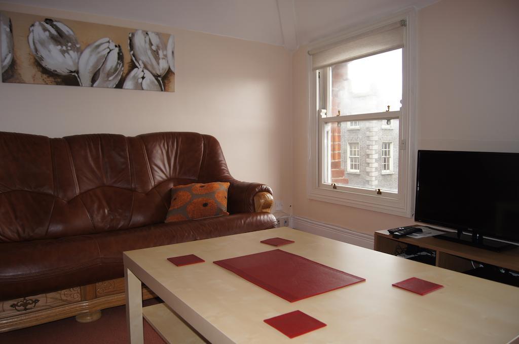 Apartment Crompton Hall *
